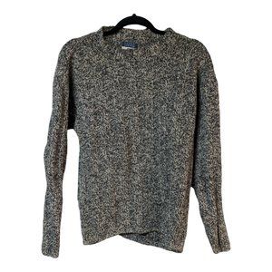 Gray medium sweater cousin johnny long sleeved